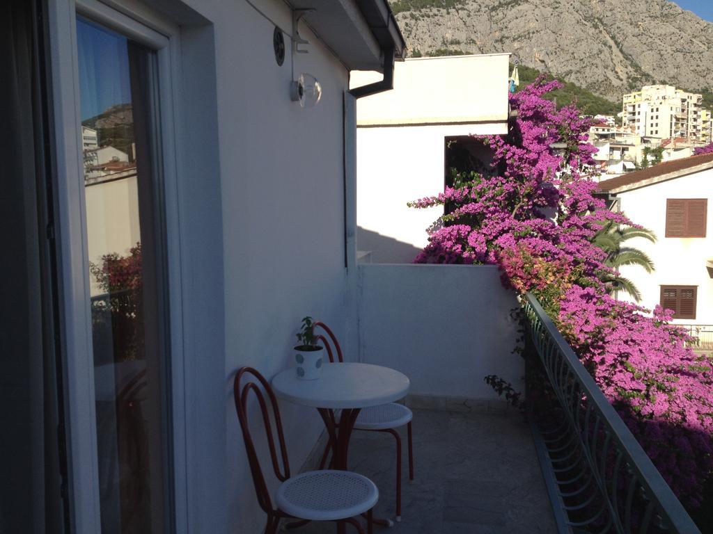 Apartments Smiljka Makarska Esterno foto
