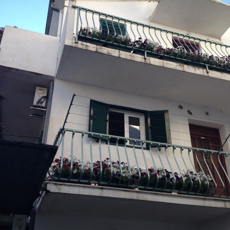 Apartments Smiljka Makarska Esterno foto